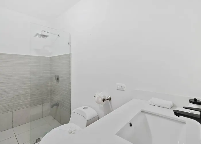 Playa - Beachfront Villa, Big Private Pool - Casa Bella Catalina Сasa de vacaciones *