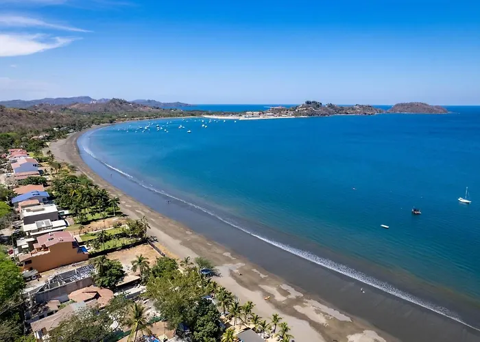 Playa - Beachfront Villa, Big Private Pool - Casa Bella Catalina Сasa de vacaciones *